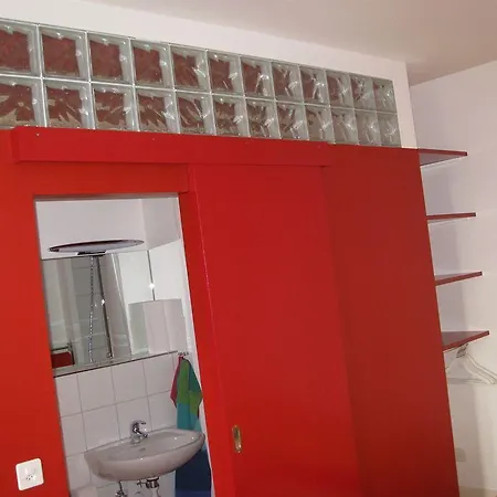 Апартаменты Unique Serviced Living @ Airport Line Базель