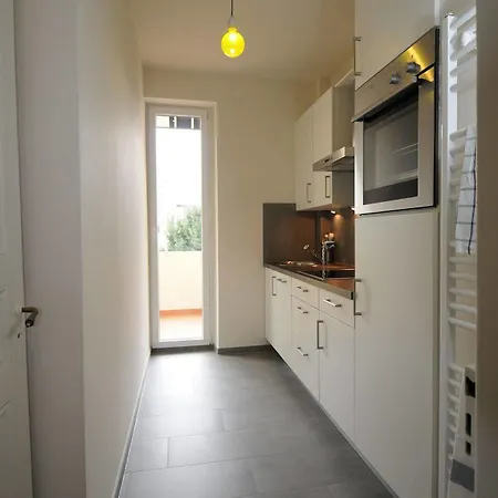 Unique Serviced Living @ Airport Line